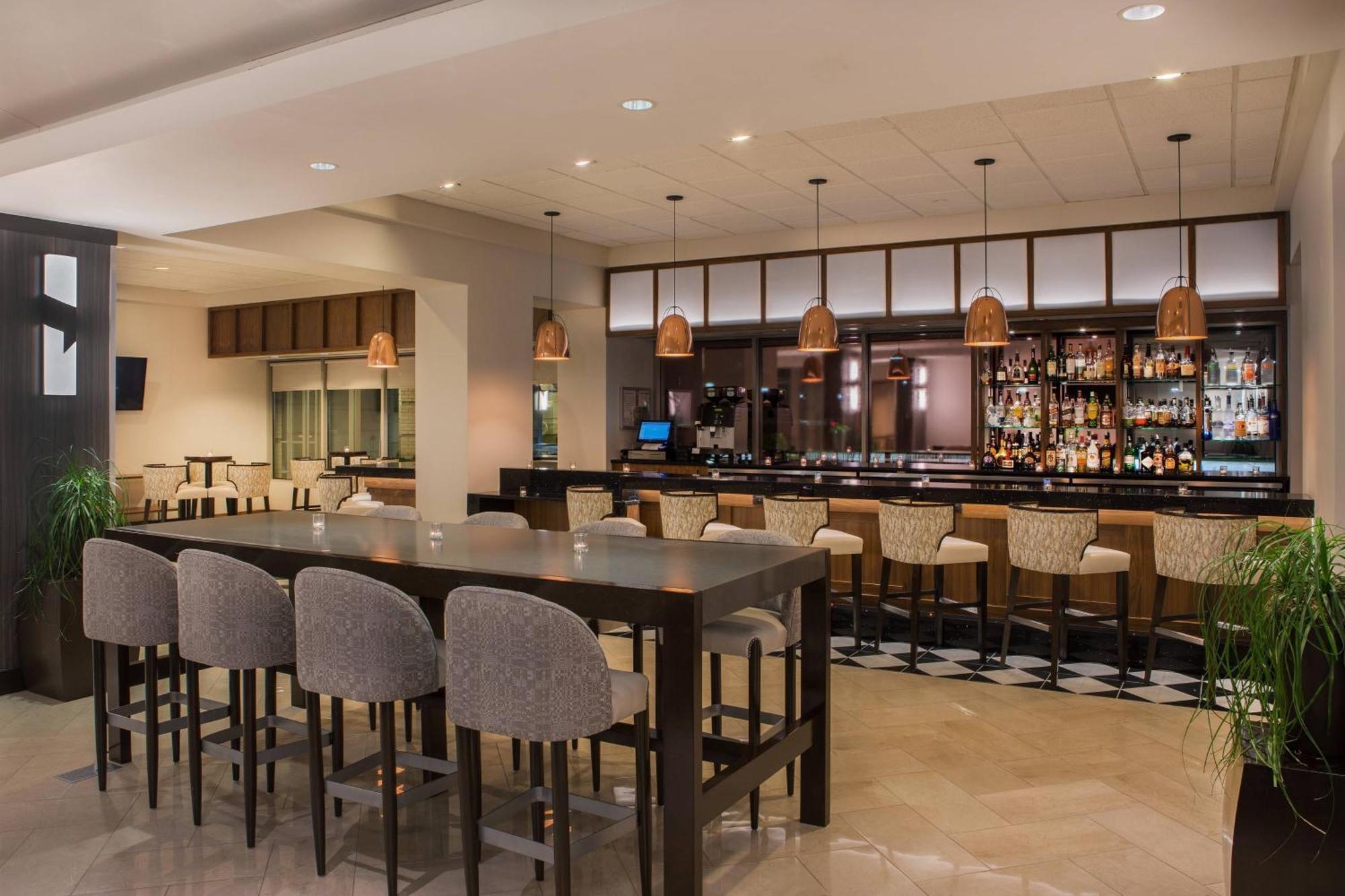 Sheraton Suites Chicago Elk Grove Елк-Ґров-Віллідж Екстер'єр фото