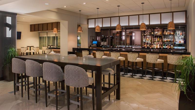 Sheraton Suites Chicago Elk Grove Елк-Ґров-Віллідж Екстер'єр фото