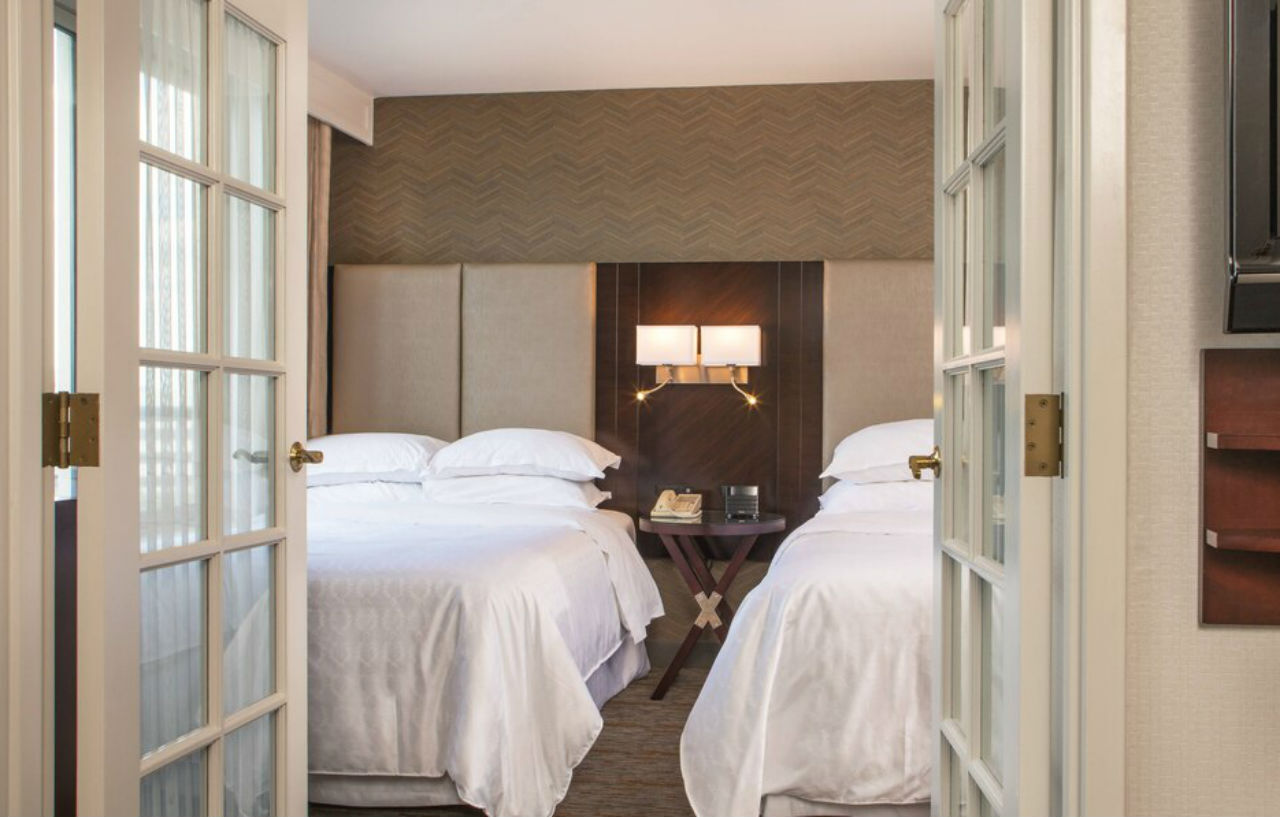 Sheraton Suites Chicago Elk Grove Елк-Ґров-Віллідж Екстер'єр фото